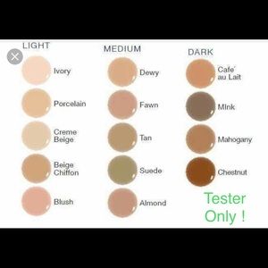 senegence lipsence Foundation tester suede